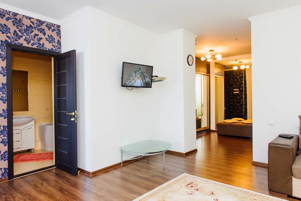 Apartment Lazurniy Astana Exteriér fotografie