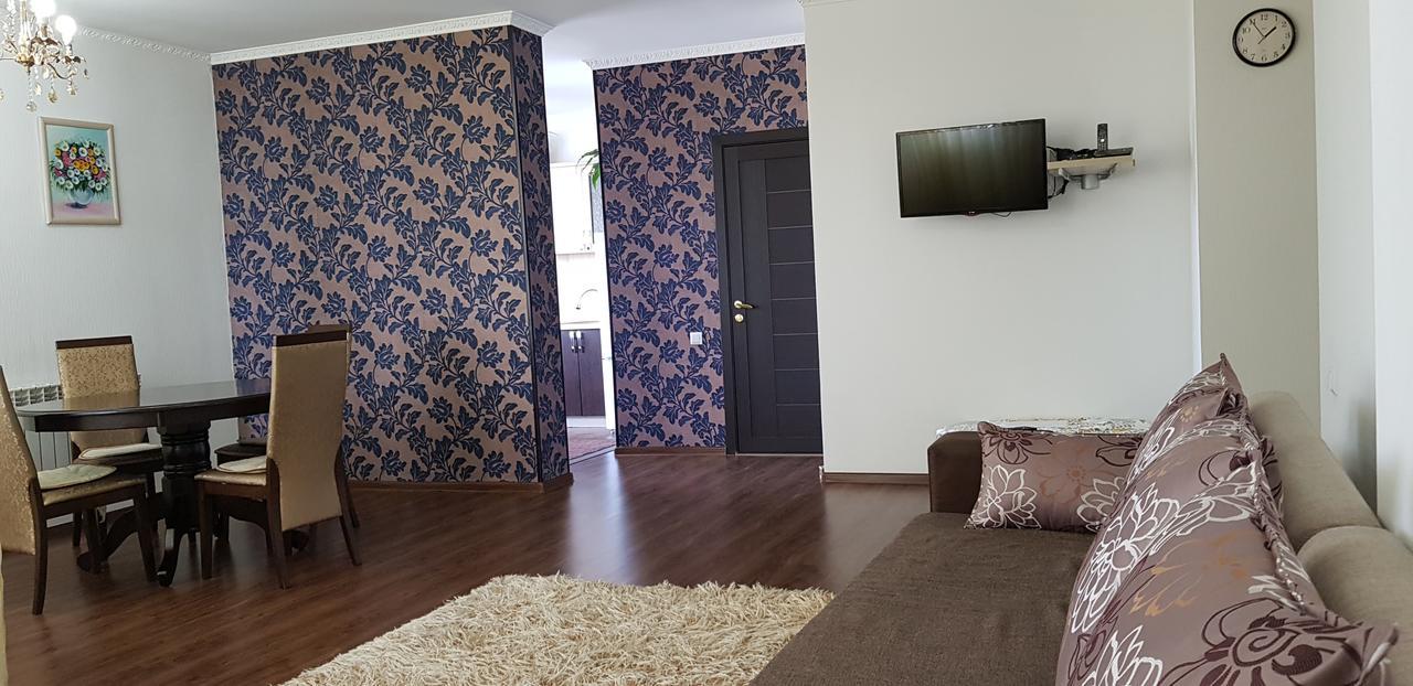 Apartment Lazurniy Astana Exteriér fotografie