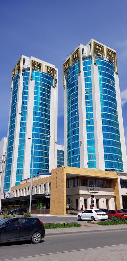 Apartment Lazurniy Astana Exteriér fotografie